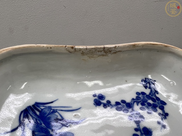 古玩陶瓷瓜蝶連綿青花蓋盒真品鑒賞圖