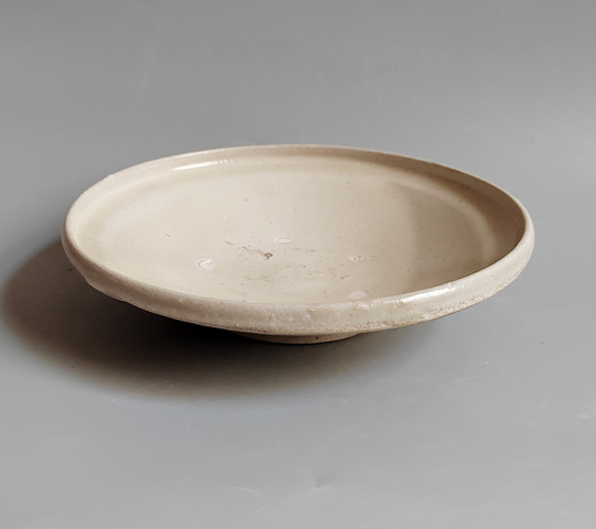 古玩陶瓷精品宋金白釉折沿盤拍賣,當前價格174元