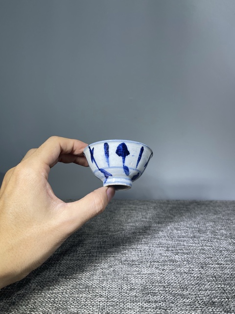 古玩陶瓷清中晚.青花花卉紋茶杯拍賣(mài),當(dāng)前價(jià)格0元