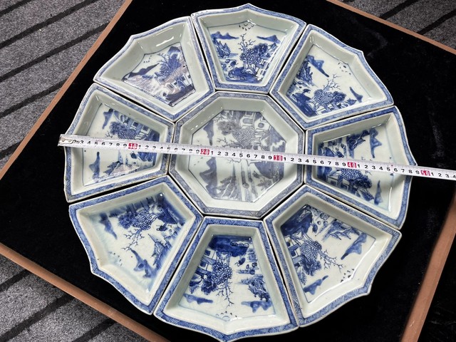 古玩陶瓷青花山水紋九子串盤真品鑒賞圖