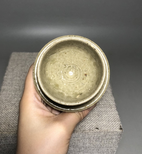 古玩陶瓷【北宋】越窯青釉連托盞【館藏級藏品】拍賣,當前價格0元