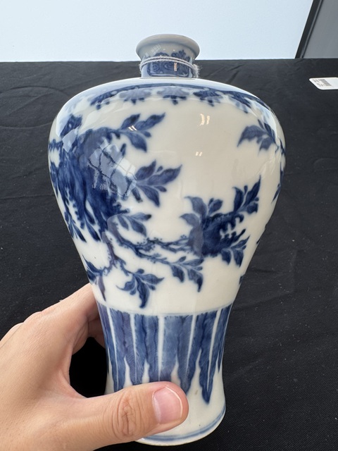 古玩陶瓷花果紋青花梅瓶真品鑒賞圖