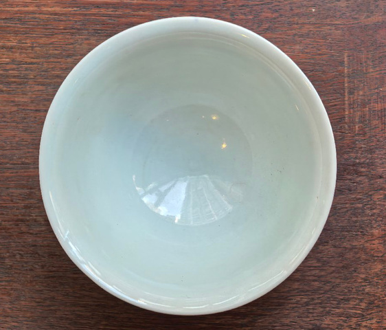 古玩陶瓷日本明治青花麒麟紋茶碗真品鑒賞圖
