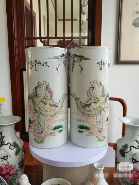 古玩陶瓷東方朔偷桃新粉彩帽筒真品鑒賞圖