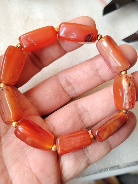 古玩玉器天然紅瑪瑙珠串真品鑒賞圖