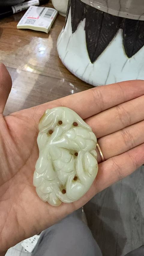 古玩玉器和田玉雕“多子多福”掛件真品鑒賞圖