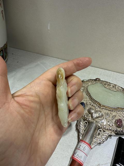 古玩玉器和田玉雕“多子多福”掛件真品鑒賞圖