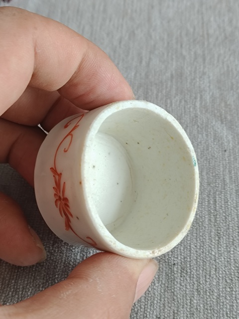 古玩陶瓷民國 粉彩花卉紋茶葉罐真品鑒賞圖