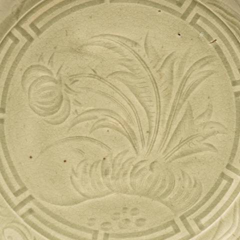古玩陶瓷龍泉青瓷盤，模糊，偏老真品鑒賞圖