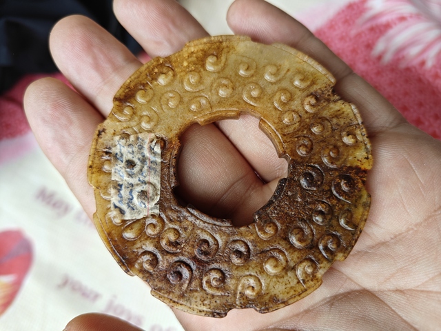 古玩玉器仿古做舊玉璧型件真品鑒賞圖