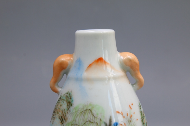 古玩陶瓷民國解放初·淺絳彩山水風景泛舟圖象耳尊拍賣,當前價格840元