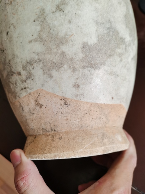 古玩陶瓷青白釉貼塑人物鳥紋塔式罐真品鑒賞圖