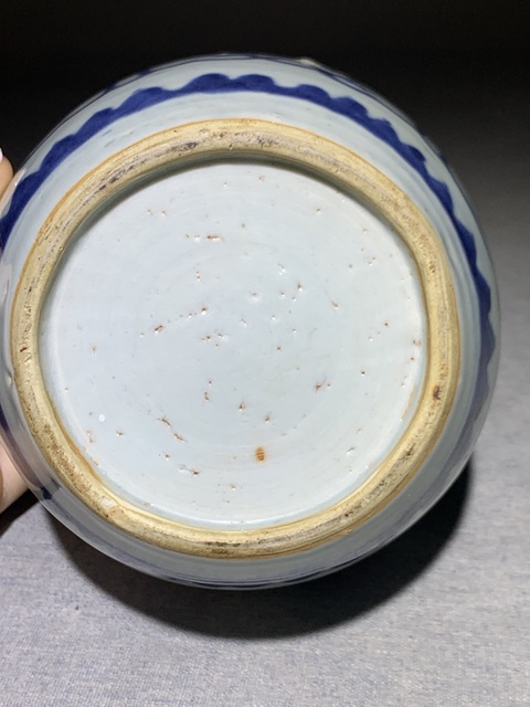 古玩陶瓷青花花間八寶紋罐真品鑒賞圖
