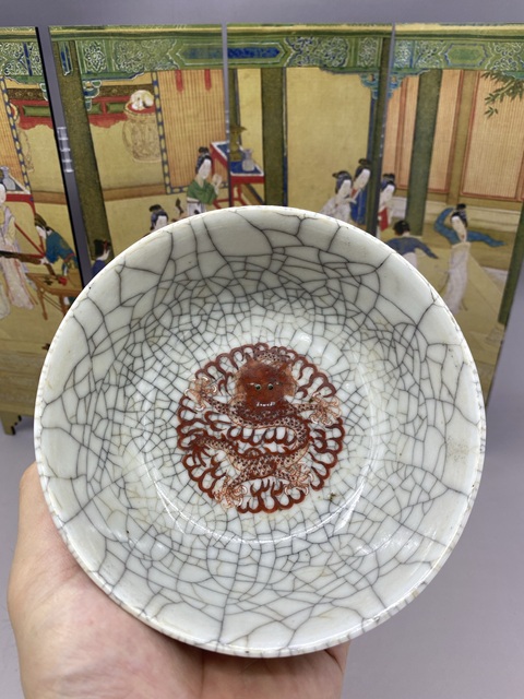 古玩陶瓷哥釉紅綠彩龍紋碗拍賣，當前價格3780元