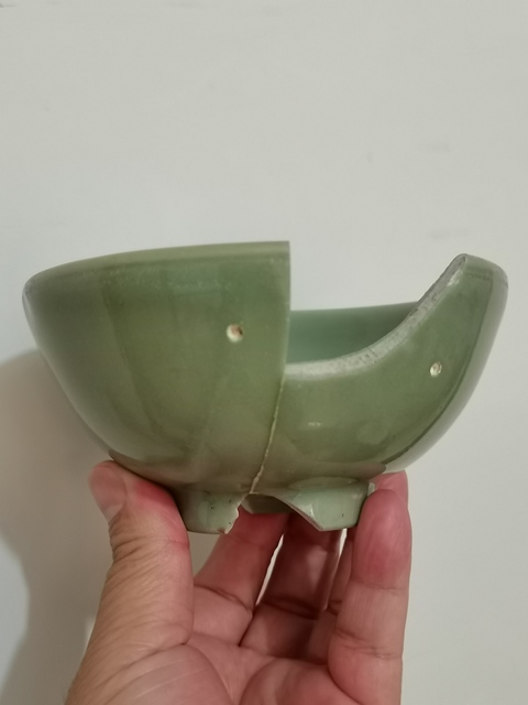 古玩陶瓷龍泉青瓷茶碗真品鑒賞圖