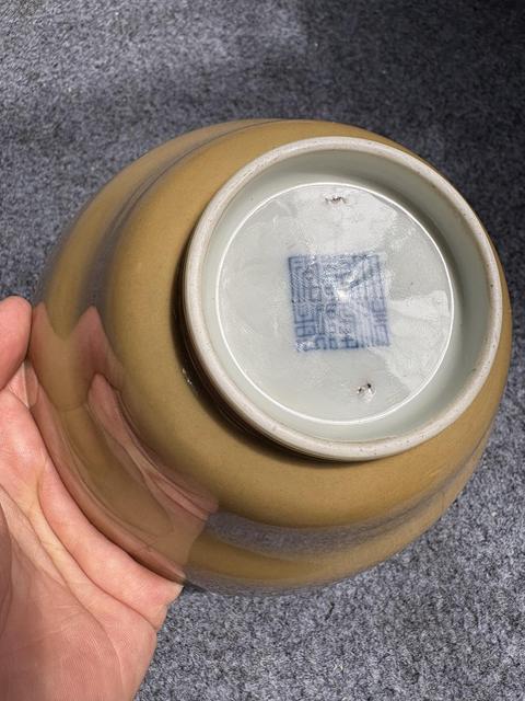古玩陶瓷清乾隆 米黃釉折腰碗真品鑒賞圖