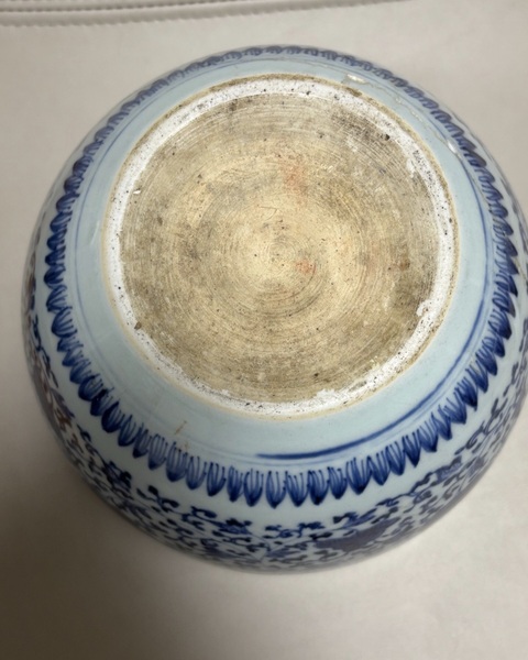 古玩陶瓷清乾隆 青花纏枝蓮紋缸真品鑒賞圖
