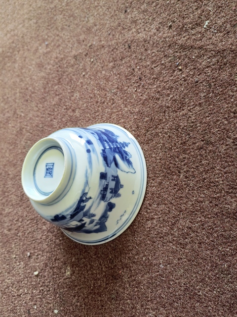 古玩陶瓷康熙通景山水人物碗真品鑒賞圖