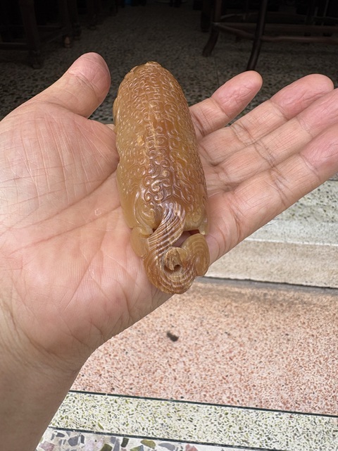 古玩玉器仿古紋飾玉雕瑞獸把件真品鑒賞圖