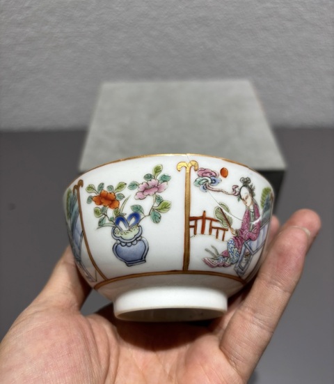 古玩陶瓷粉彩侍女人物茶碗真品鑒賞圖
