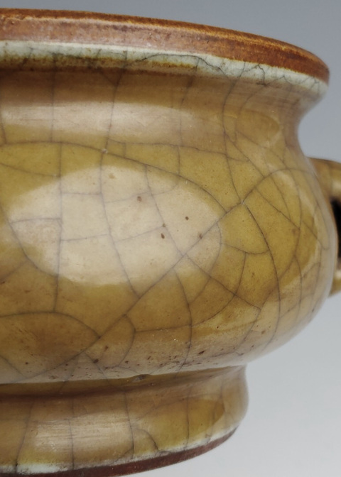 古玩陶瓷黃哥釉爐真品鑒賞圖