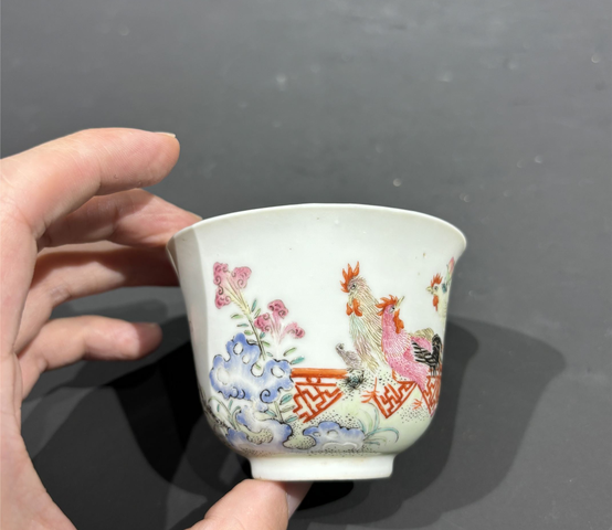 古玩陶瓷粉彩冠上加官紋杯拍賣，當前價格12000元