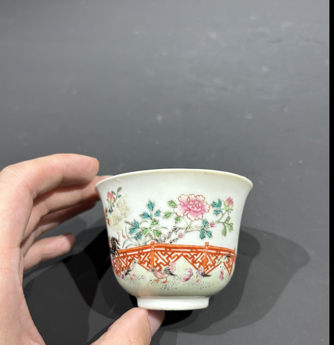 古玩陶瓷粉彩冠上加官紋杯拍賣，當前價格12000元