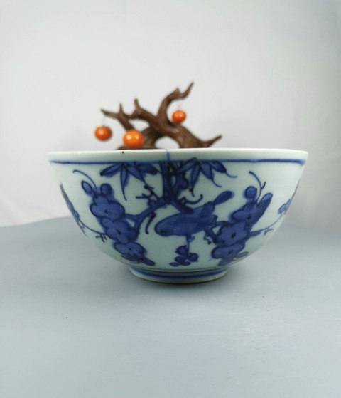 古玩陶瓷青花花鳥紋茶碗真品鑒賞圖