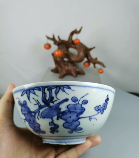 古玩陶瓷青花花鳥紋茶碗真品鑒賞圖