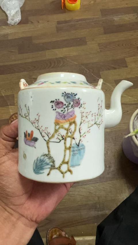 古玩陶瓷粉彩壺真品鑒賞圖