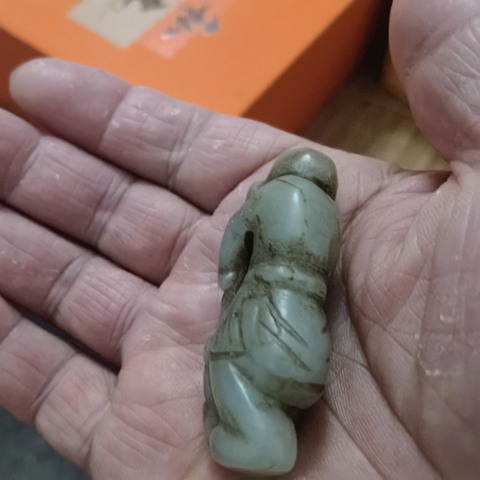 古玩玉器和田玉雕“童子”真品鑒賞圖