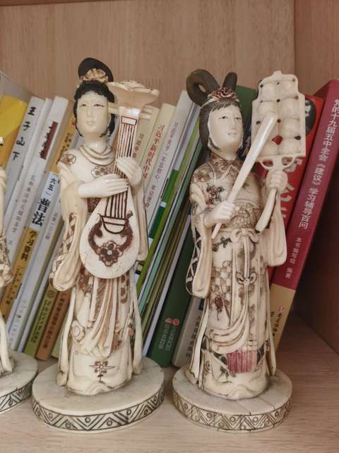 古玩雜項(xiàng)***四大美女拍賣,當(dāng)前價格10000元