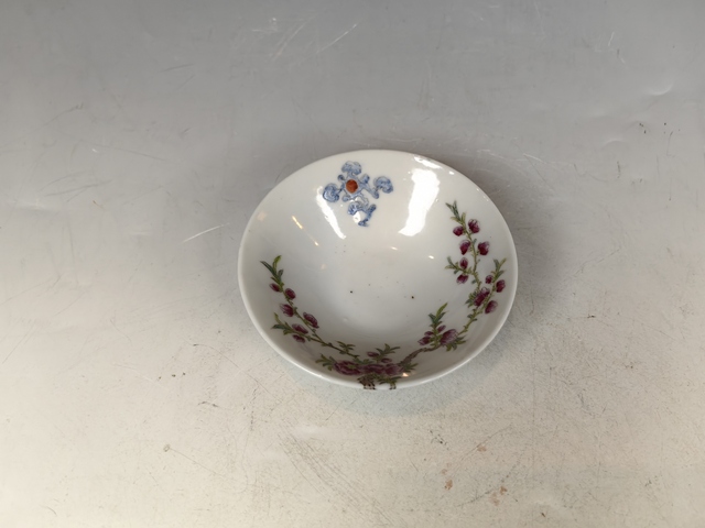 古玩陶瓷晚清民國粉彩過墻梅花紋斗笠盞真品鑒賞圖