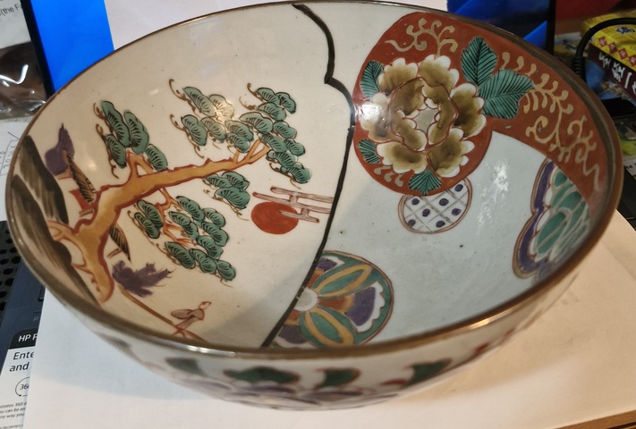 古玩陶瓷五彩碗真品鑒賞圖