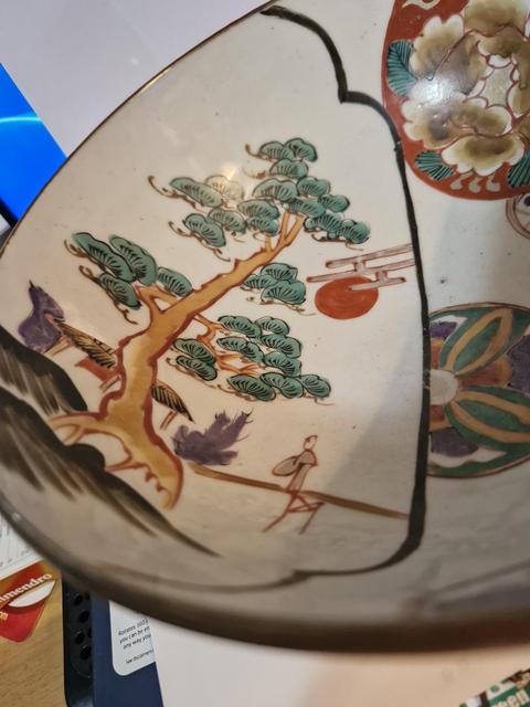 古玩陶瓷五彩碗真品鑒賞圖