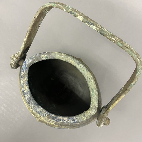 古玩銅器云雷紋提梁卣真品鑒賞圖