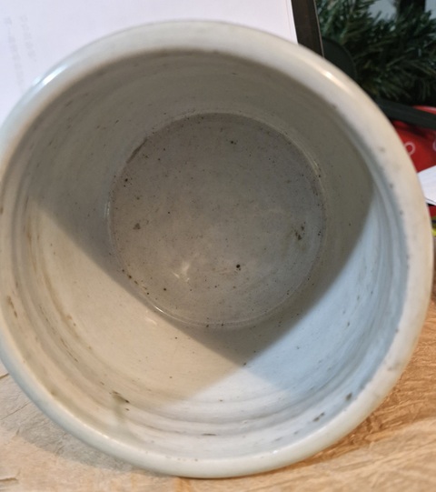 古玩陶瓷豆青釉圈足筒式香爐真品鑒賞圖