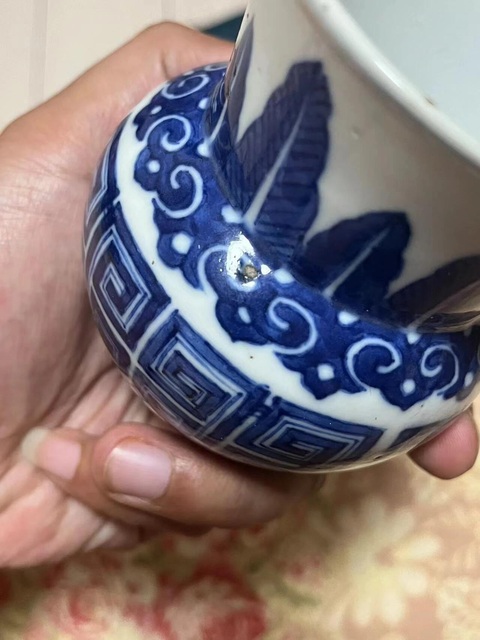 古玩陶瓷青花渣斗真品鑒賞圖