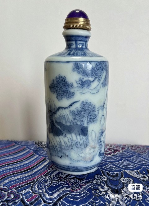 古玩陶瓷青花釉里紅十二生肖圖鼻煙壺真品鑒賞圖