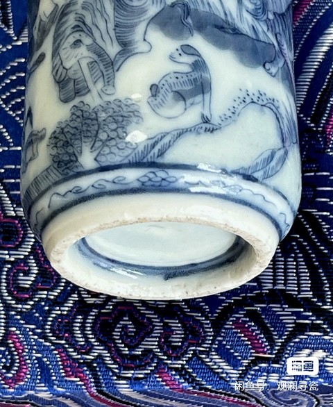 古玩陶瓷青花釉里紅十二生肖圖鼻煙壺真品鑒賞圖