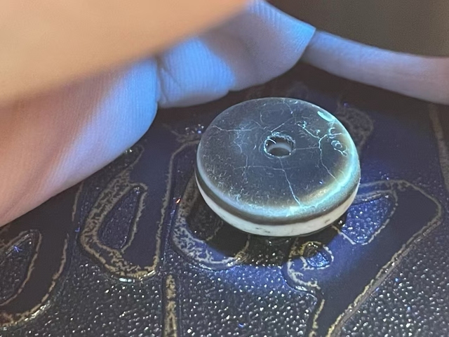 古玩玉器羊板眼珠真品鑒賞圖