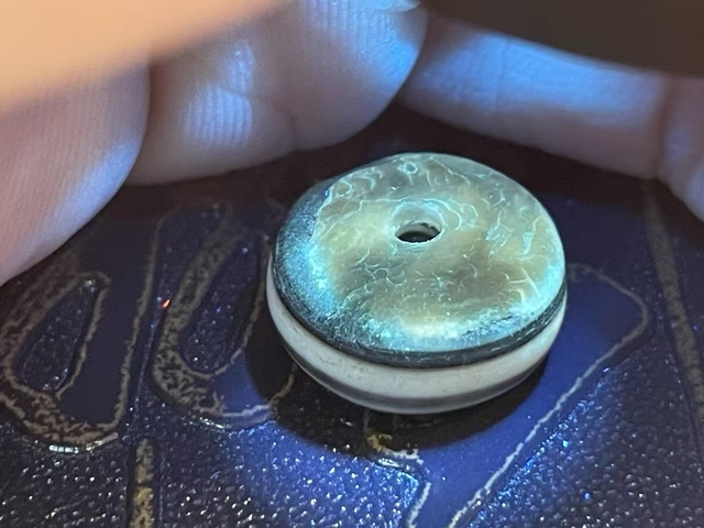 古玩玉器羊板眼珠真品鑒賞圖