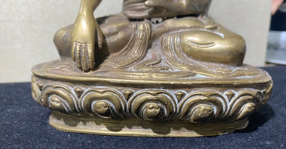 古玩銅器銅佛像真品鑒賞圖