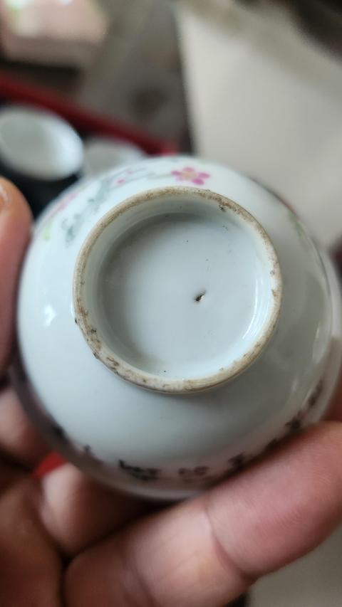 古玩陶瓷粉彩杯真品鑒賞圖