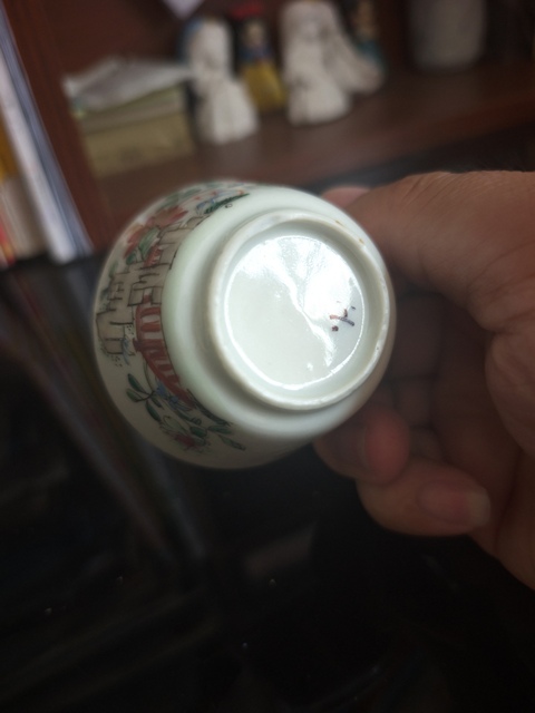 古玩陶瓷粉彩花卉紋杯拍賣,當前價格3500元