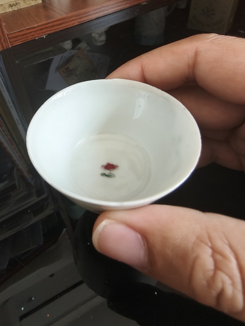 古玩陶瓷粉彩花卉紋杯拍賣,當前價格3500元