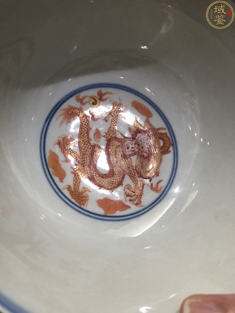 古玩陶瓷清光緒風格,青花五彩龍紋碗真品鑒賞圖