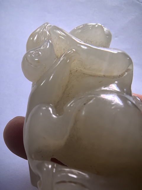 古玩玉器和田玉雕“靈猴獻壽”把件真品鑒賞圖