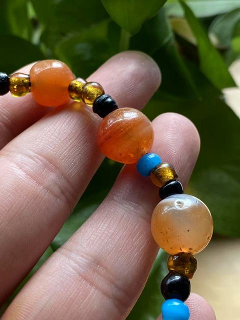 古玩玉器清代天然瑪瑙珠串拍賣,當前價格1500元