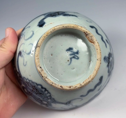 古玩陶瓷龍紋青花碗真品鑒賞圖